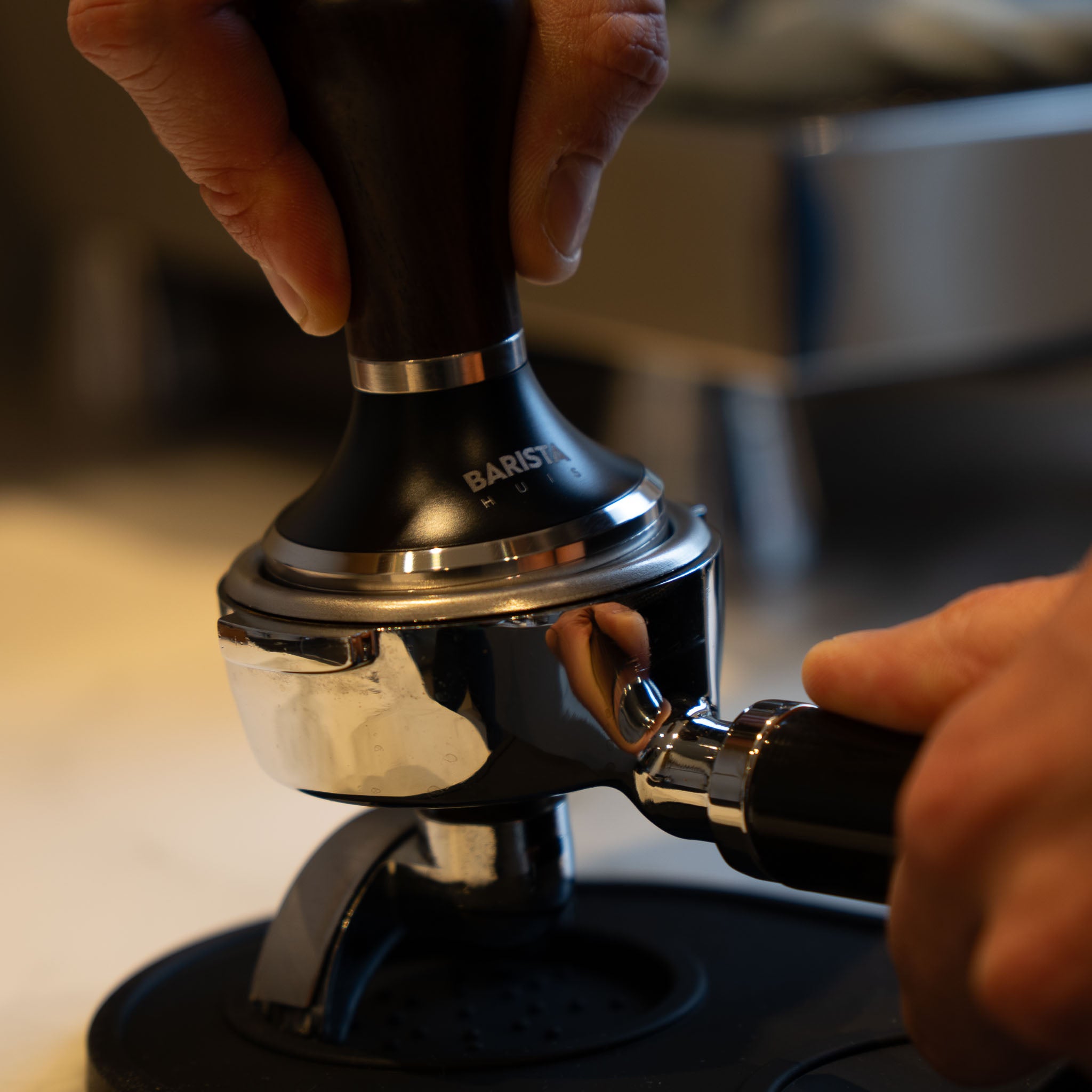 Luxe zware Tamper - Zwart/Hout